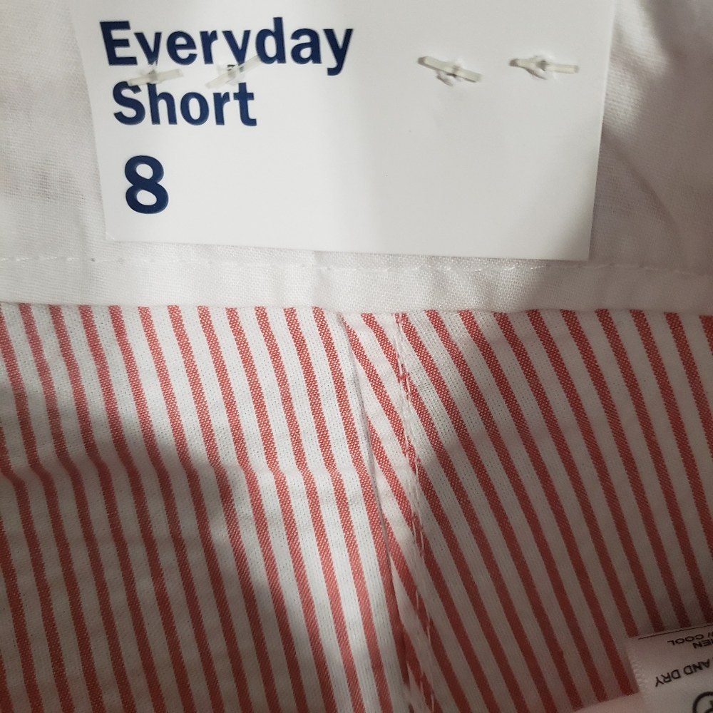 Old Navy "Every Day Short" High Waisted Pinstripe Chino Shorts, Size 8 NWOT - Picture 7 of 9